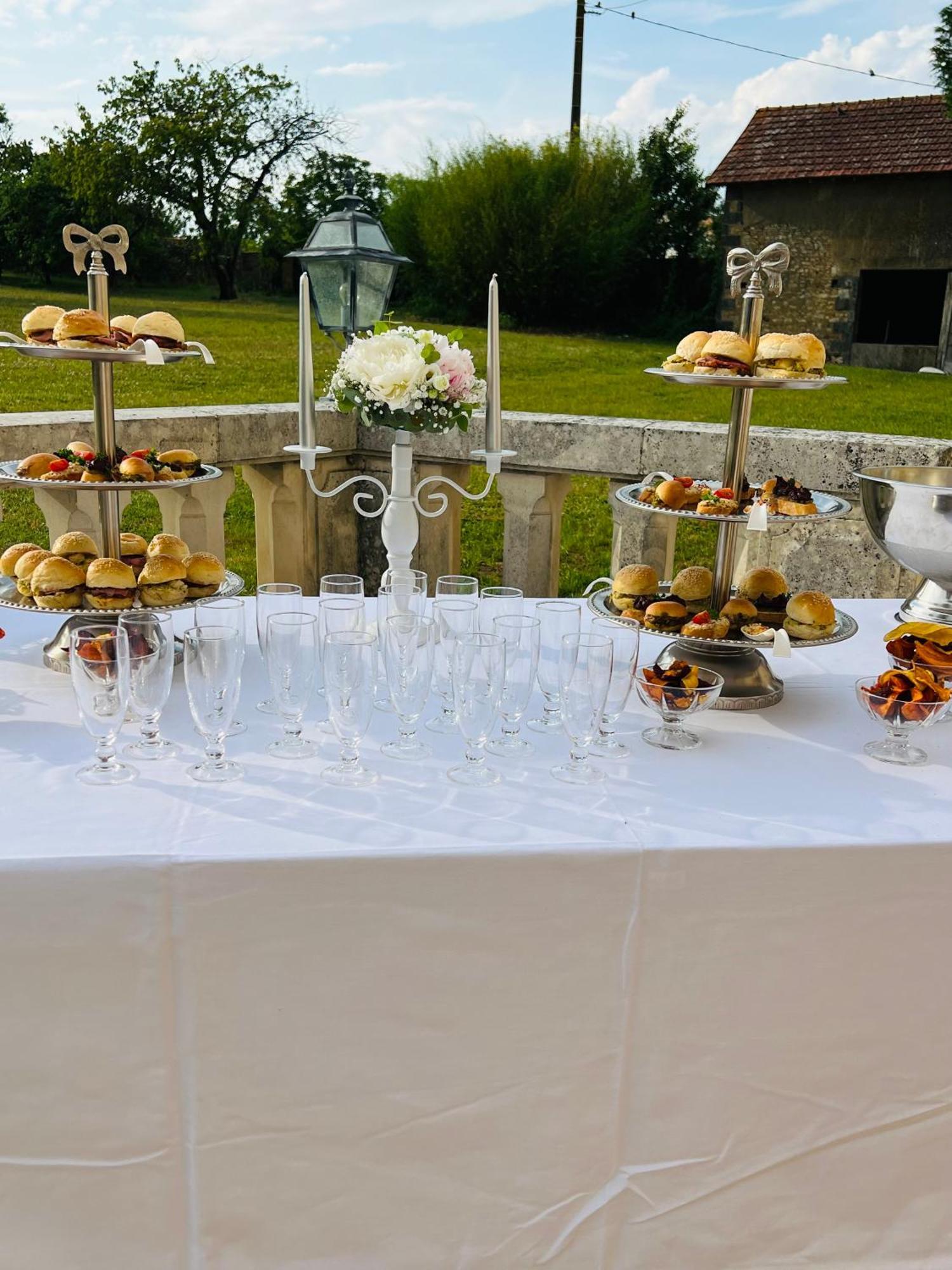 Le Chateau De Leugny Oiron Dış mekan fotoğraf